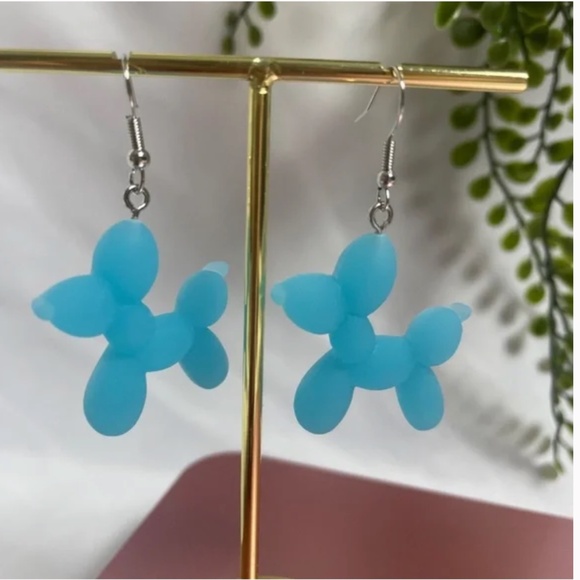 ❤️ FREE Balloon Dog Puppy Chic Art Pop Artsy Modern Drop Zoo Drop Hip Earrings - Picture 1 of 4